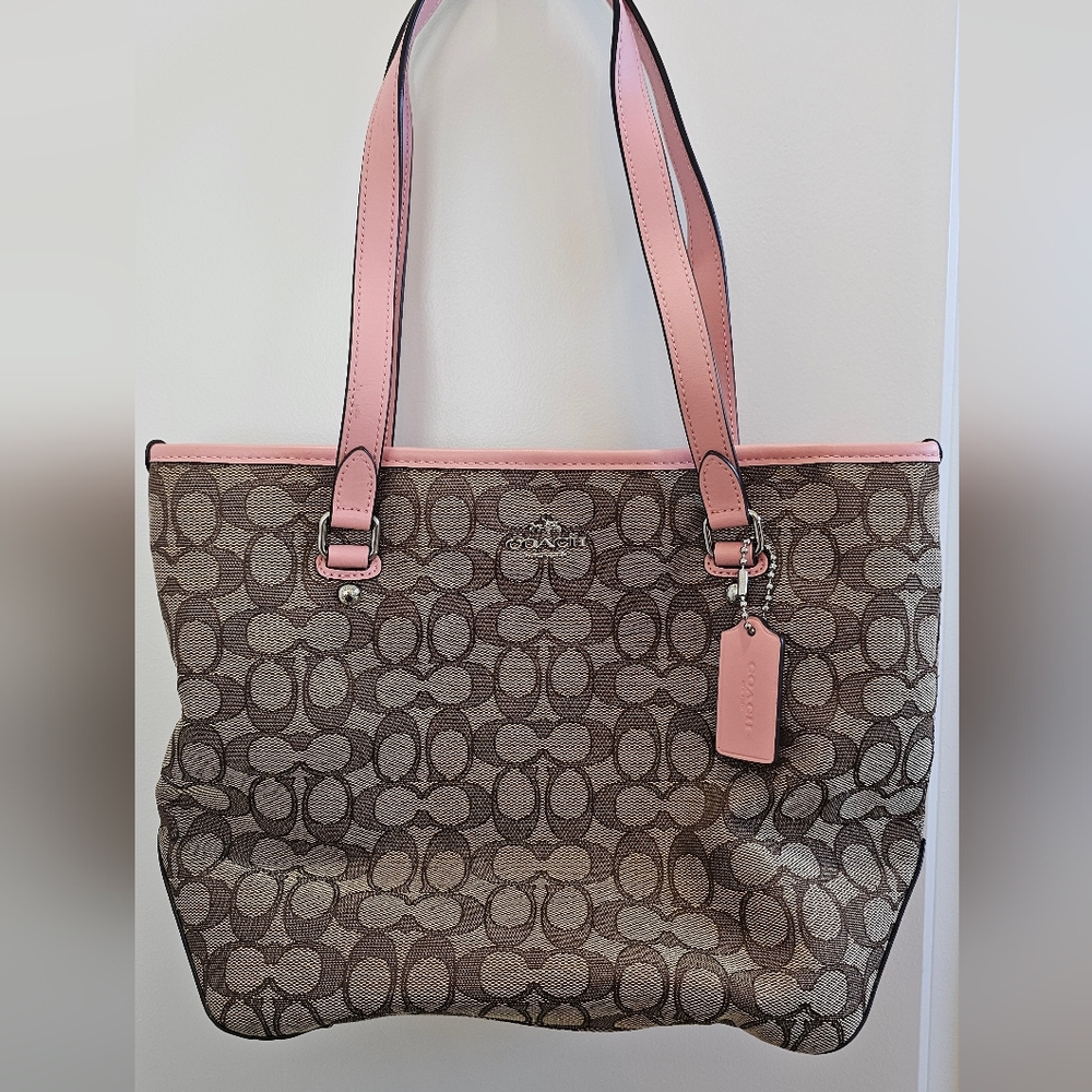 NWT Coach Authentic Beige Caramel With Pink Purse